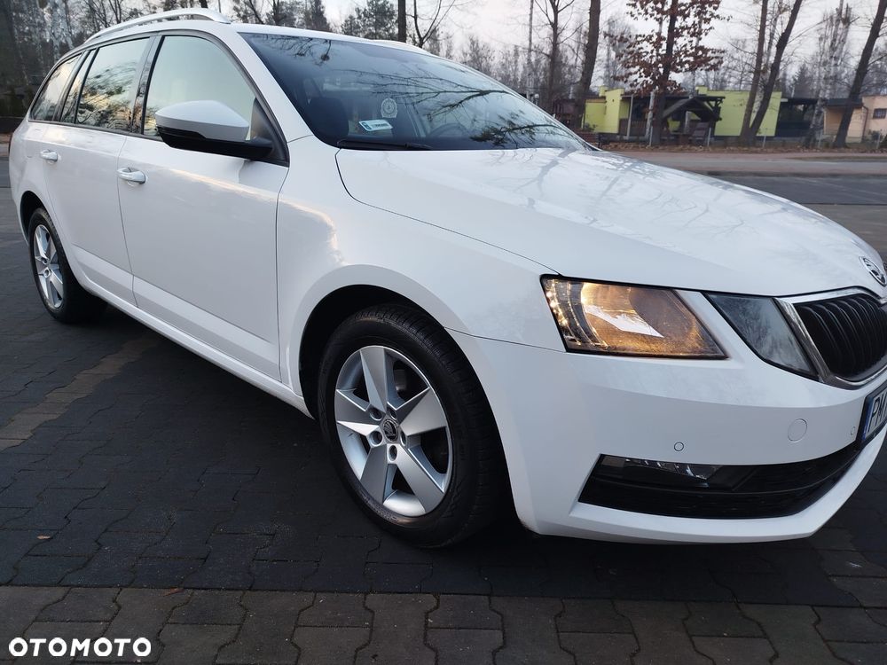 Skoda Octavia - 2