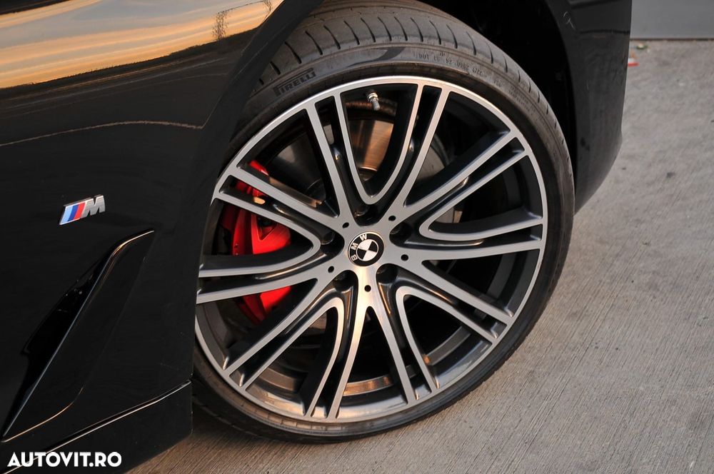BMW Seria 5 520i AT MHEV - 22