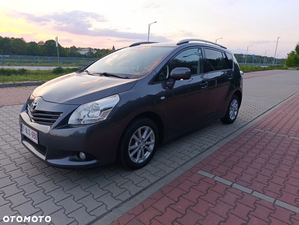Toyota Verso 1.6 Edition - 1
