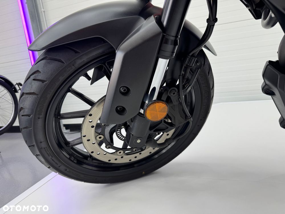 Yamaha MT - 18