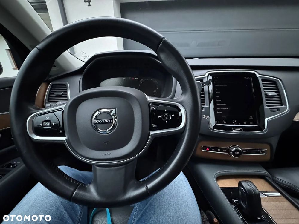 Volvo XC 90 B5 D AWD Momentum Pro 7os - 27