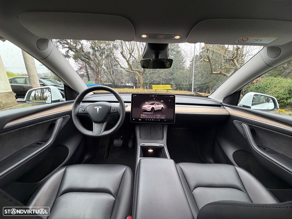 Tesla Model Y Tração Traseira - 37
