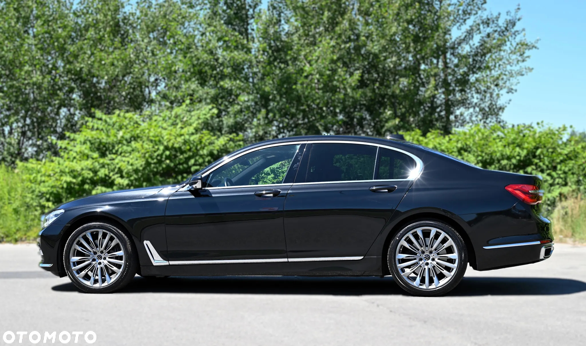 BMW Seria 7 - 15