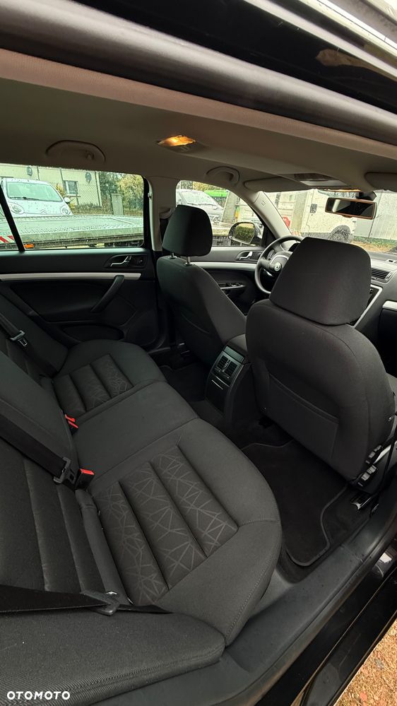 Skoda Octavia 1.4 TSI DSG FAMILY - 22