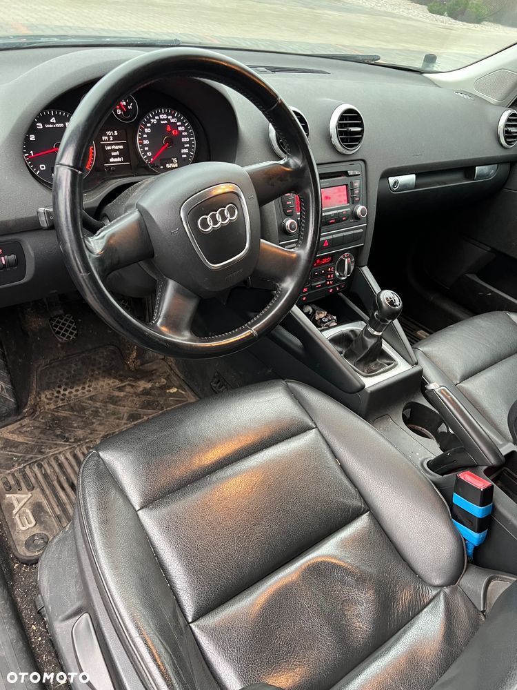 Audi A3 Sportback - 5