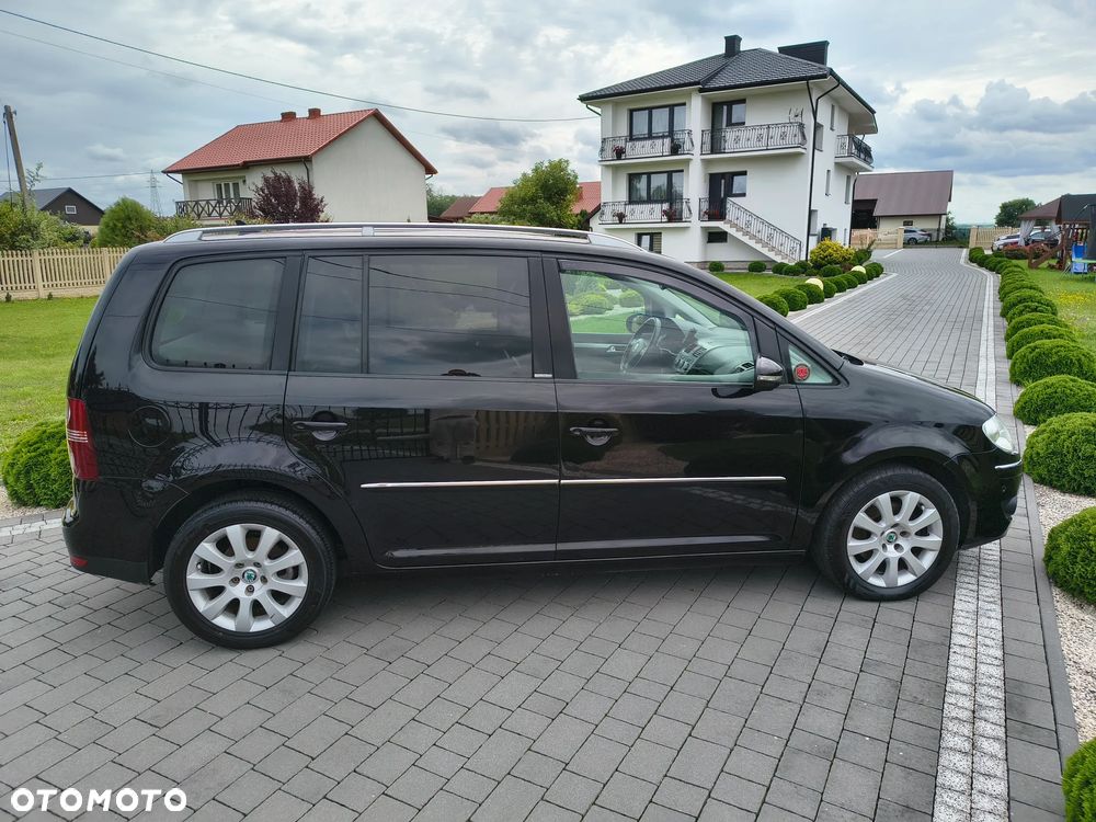 Volkswagen Touran 2.0 TDI Freestyle - 6