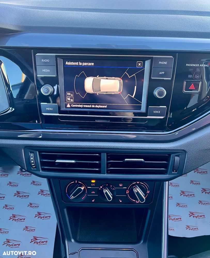 Volkswagen Polo 1.0 TSI OPF IQ.DRIVE - 11