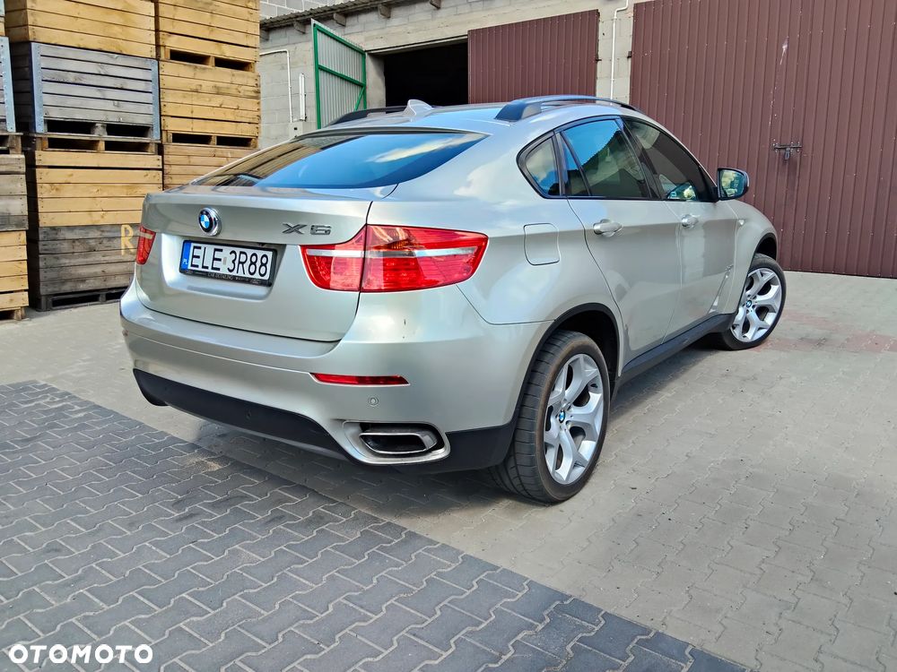 BMW X6 50i xDrive - 4