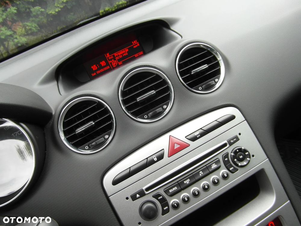 Peugeot 308 120 VTi Active - 29