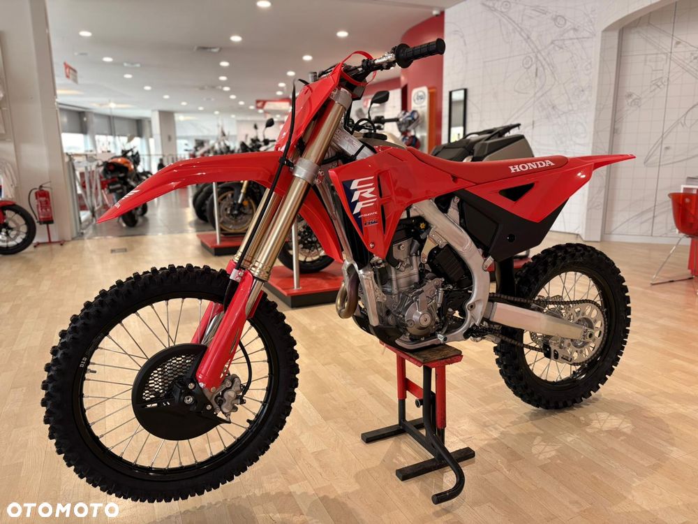 Honda CRF - 7
