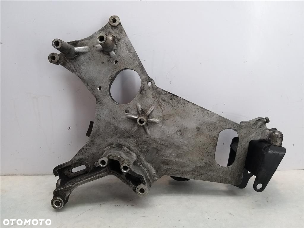 Osłona rozrządu Kia Sorento I 3.5 V6 190KM  2002-2009 - 2