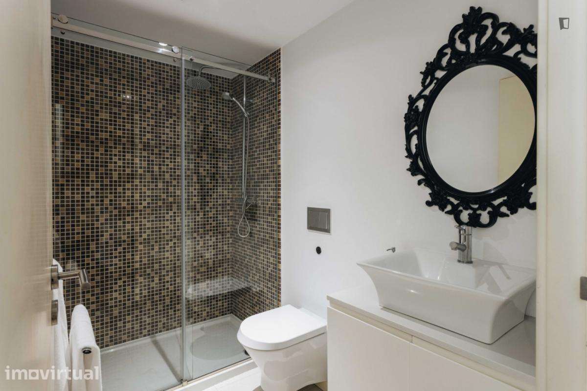 Apartamento com 1 quartos - localizado em Santo Ildefonso Porto - Grande imagem: 5/9