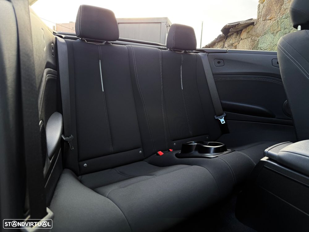 BMW 218 d Cabrio Line Sport - 12