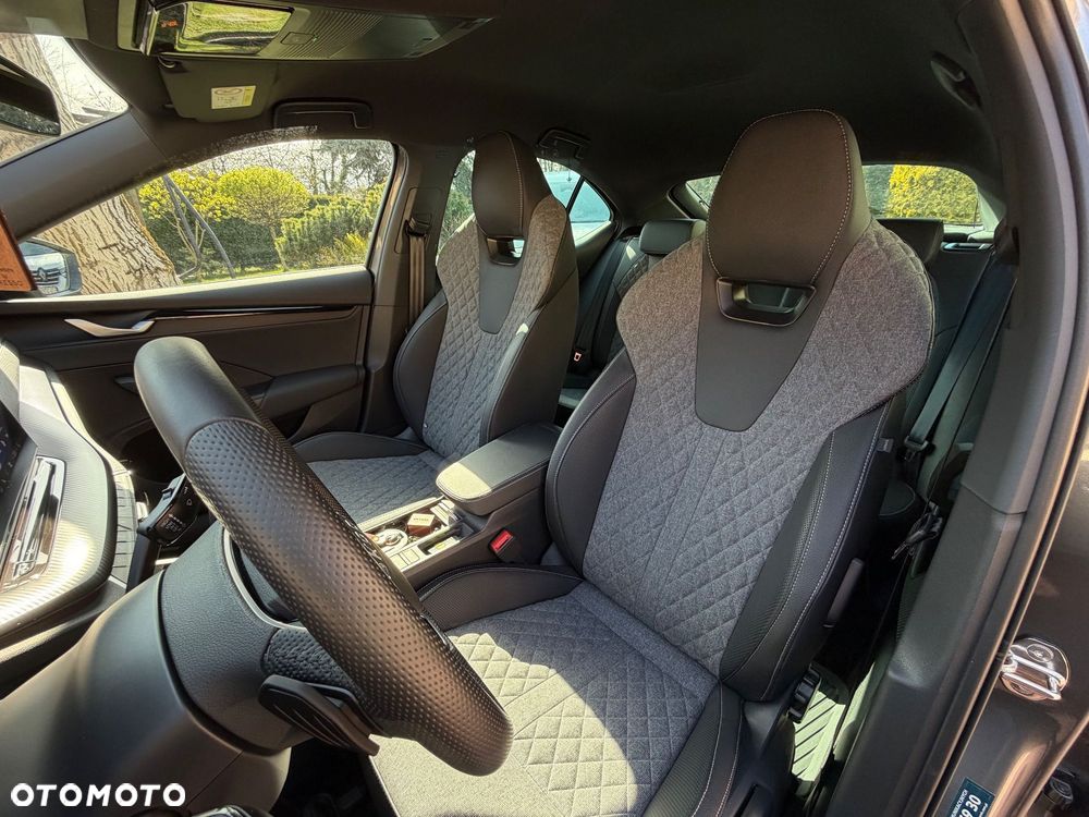 Skoda Octavia 1.5 TSI mHEV Sportline DSG - 21