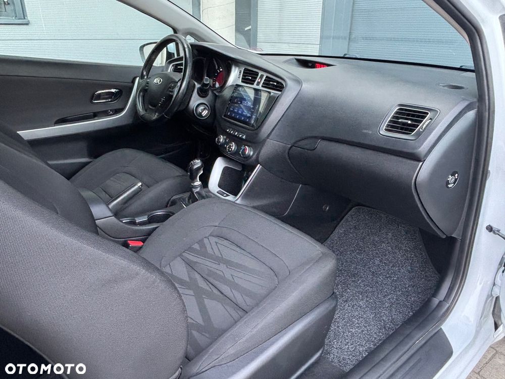 Kia ProCeed 1.6 GDI Edition 7 - 27