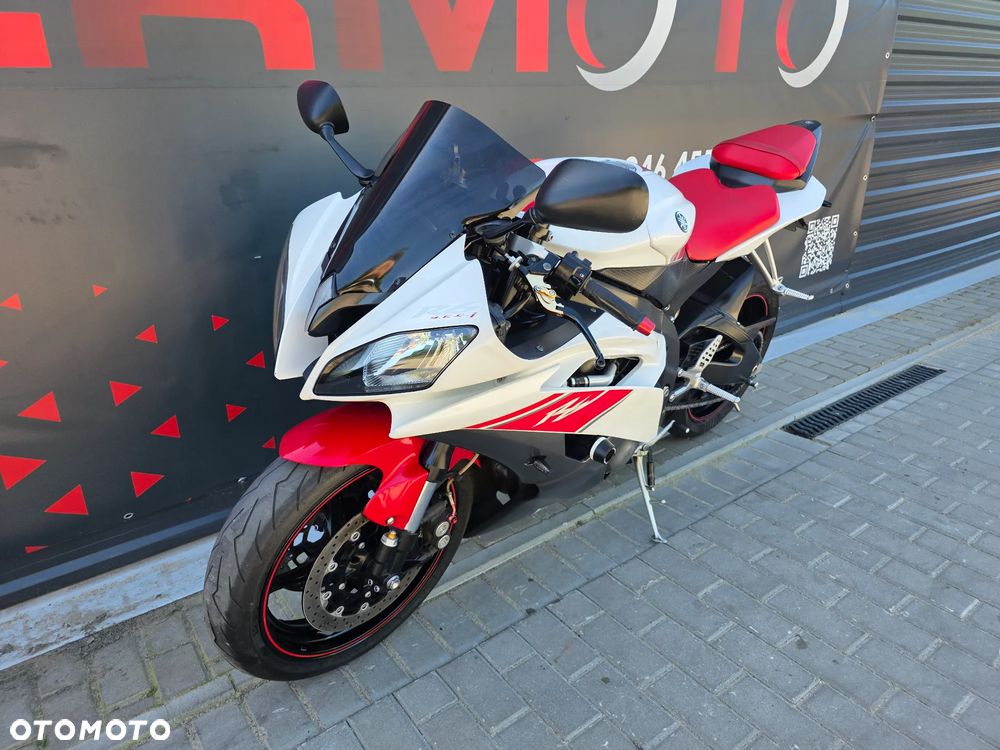 Yamaha R6 - 35