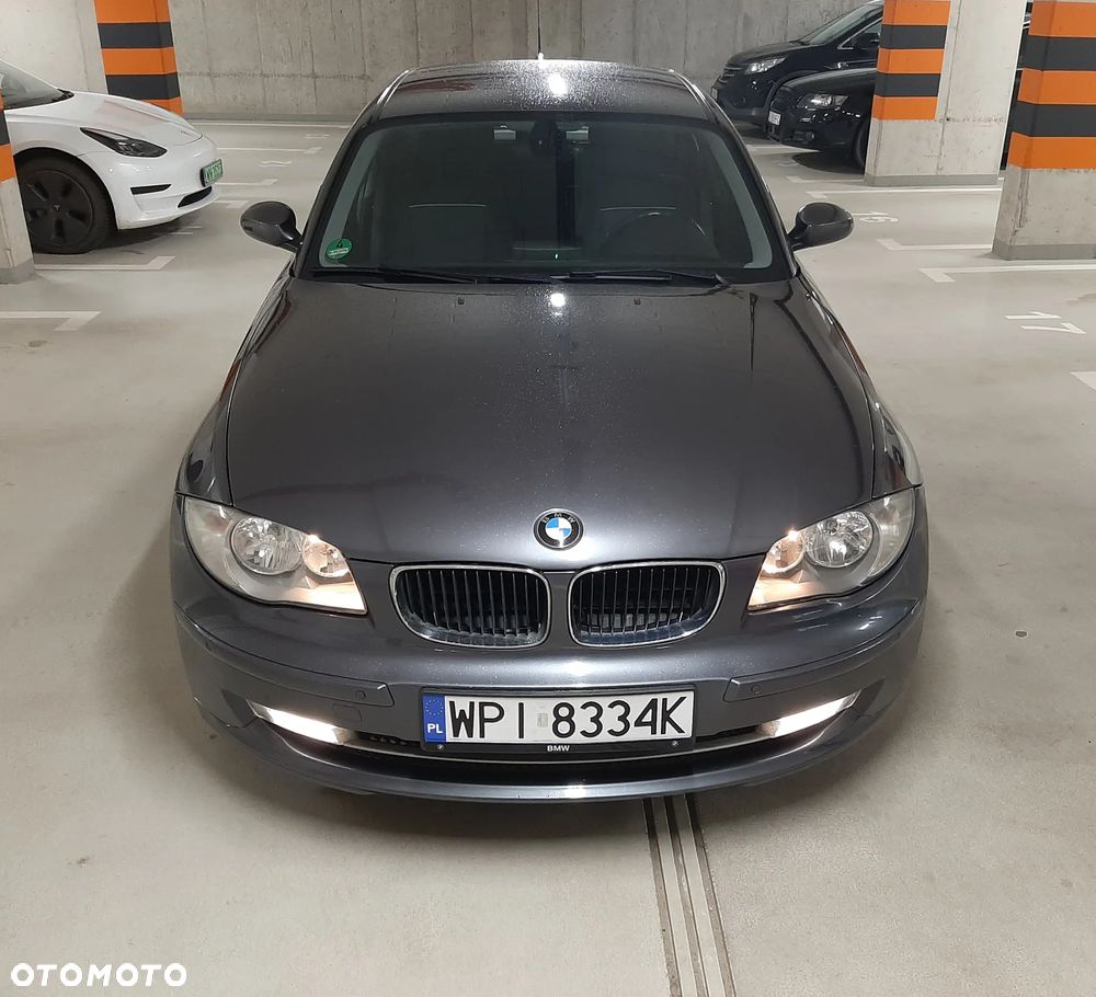 BMW Seria 1 118d DPF - 1