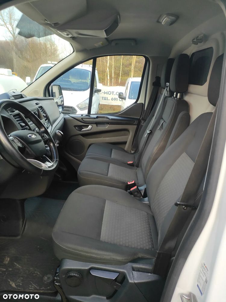 Ford TRANSIT CUSTOM 2020r 2,0 TDCI 130KM L1H1 DUBEL DRZWI EURO 6 LEDY CENA BRUTTO VAT 23% - 20
