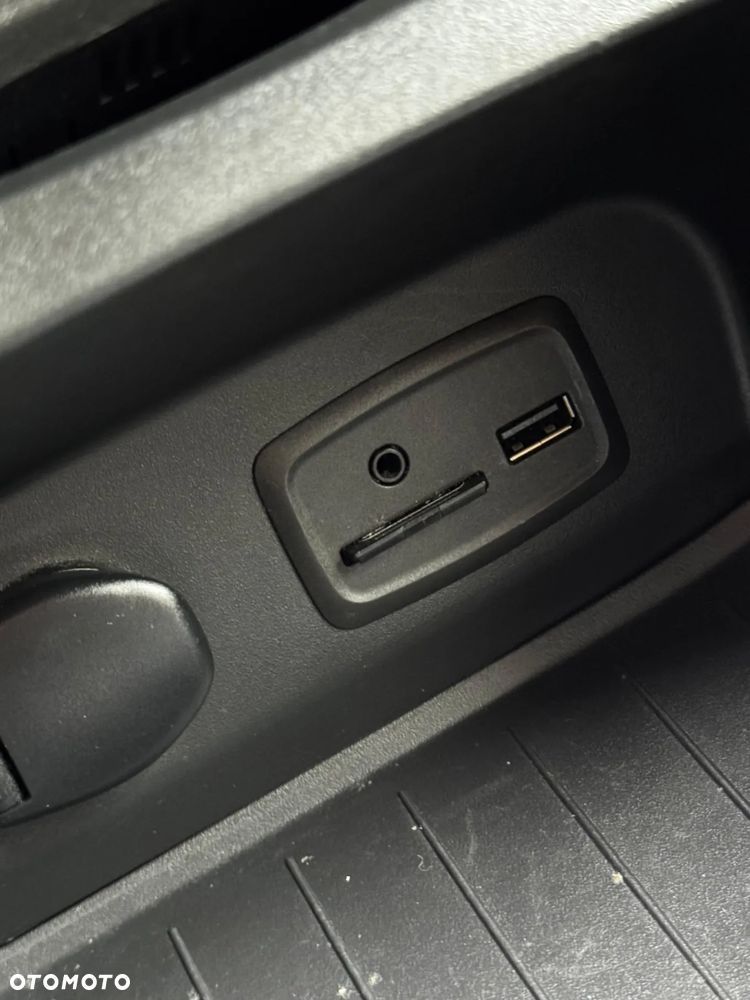 Renault Captur ENERGY TCe 90 Start&Stop Luxe - 14