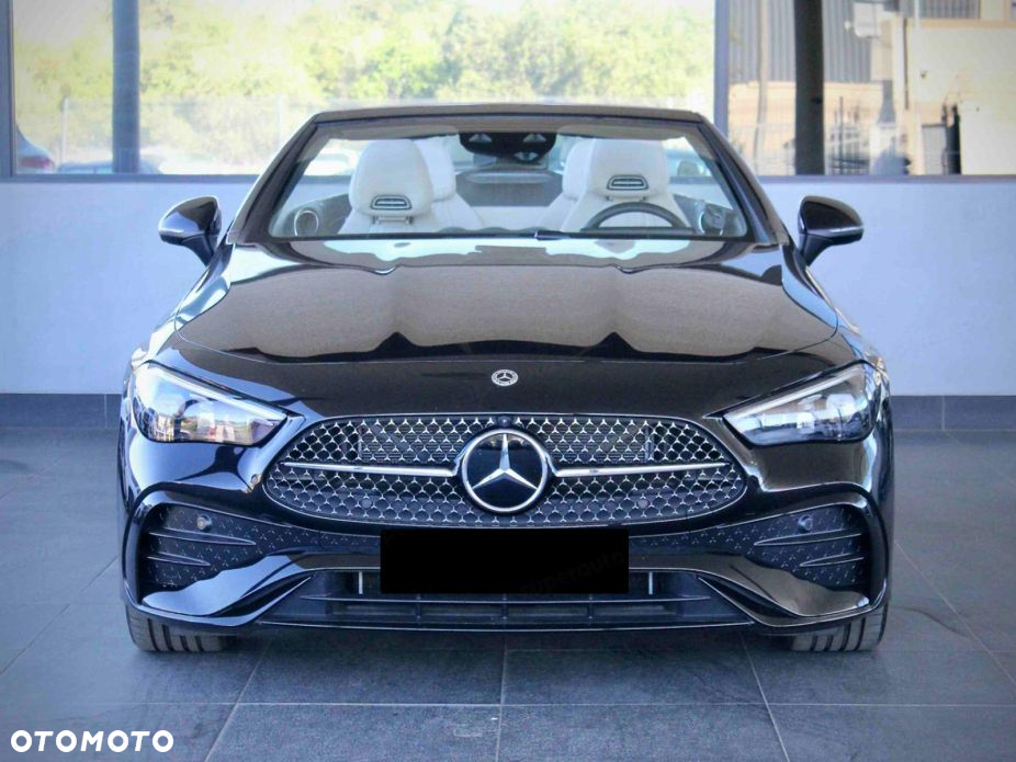 Mercedes-Benz CLE - 4