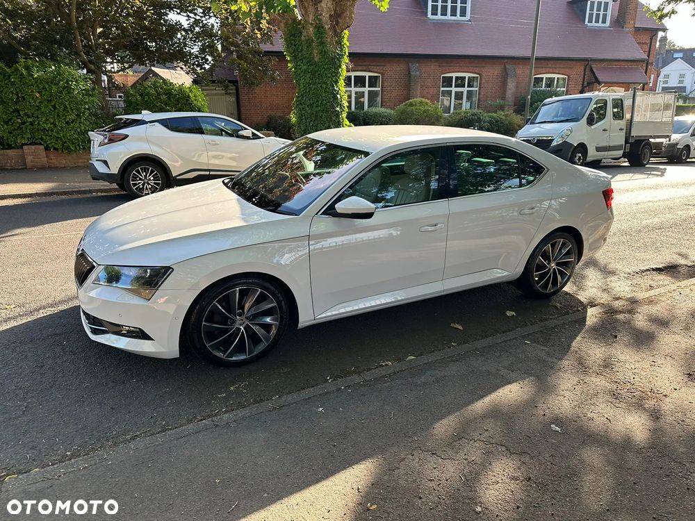 Skoda Superb 2.0 TDI L&K - 13