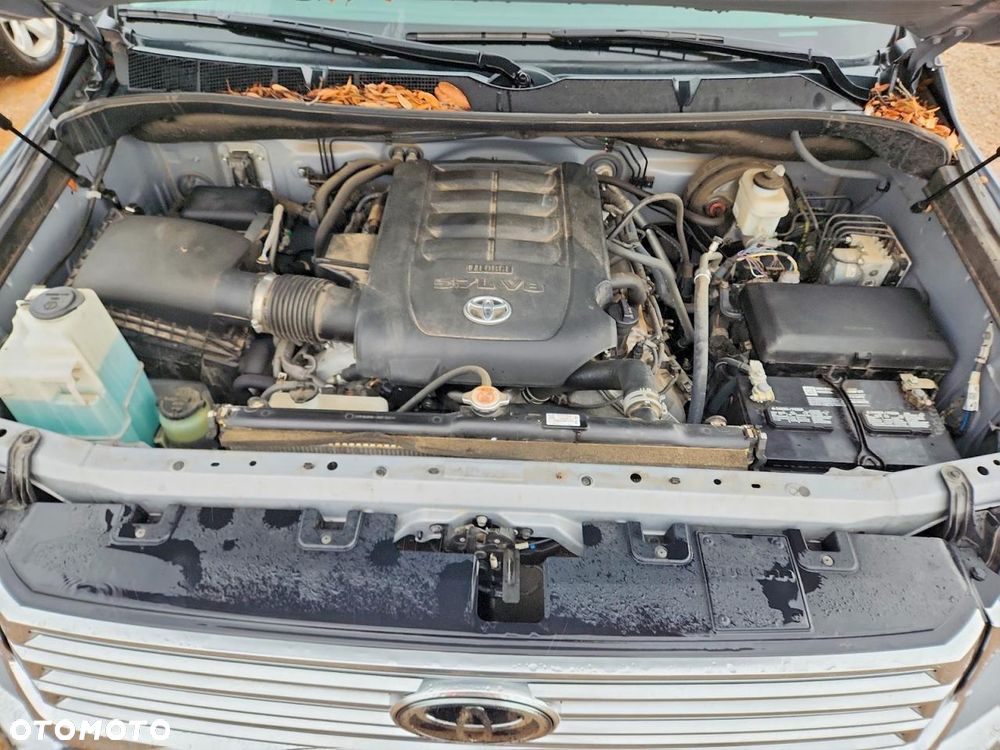 Toyota Tundra - 11