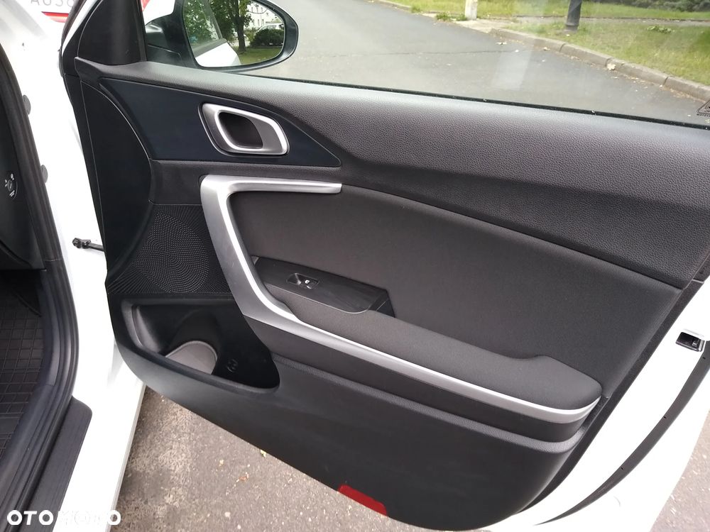 Kia Ceed 1.0 T-GDI S - 12