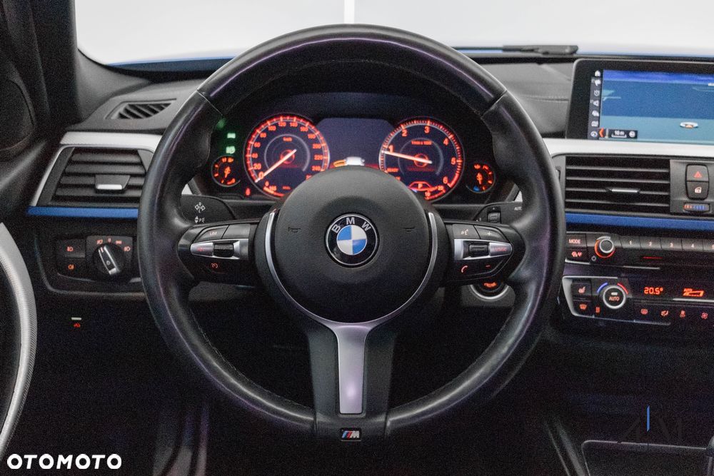 BMW Seria 3 320d xDrive M Sport - 37