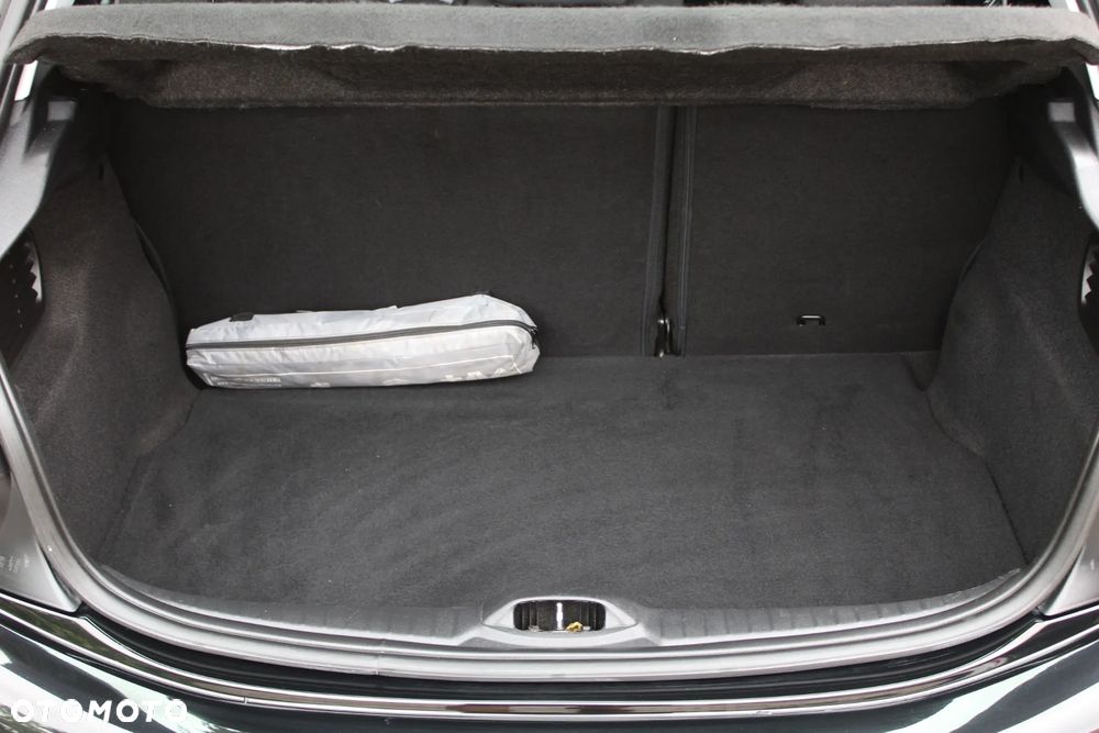 Peugeot 208 1.2 PureTech Active - 29