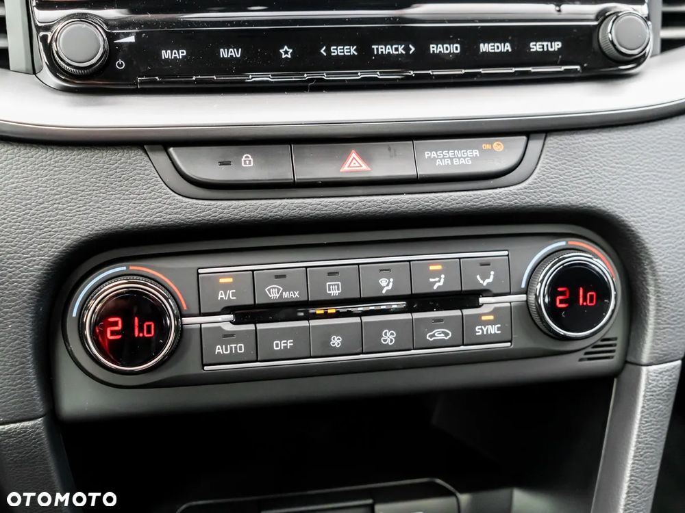 Kia Ceed 1.5 T-GDI M - 20