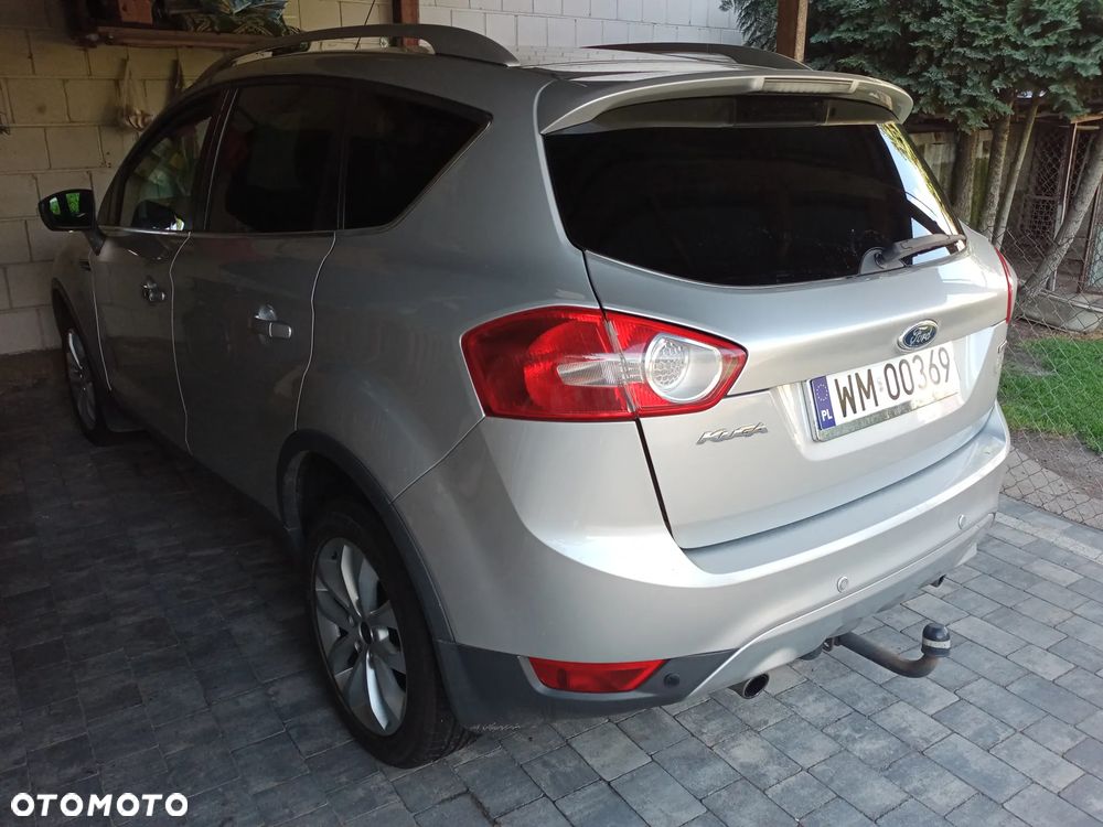 Ford Kuga 2.0 TDCi Titanium - 3