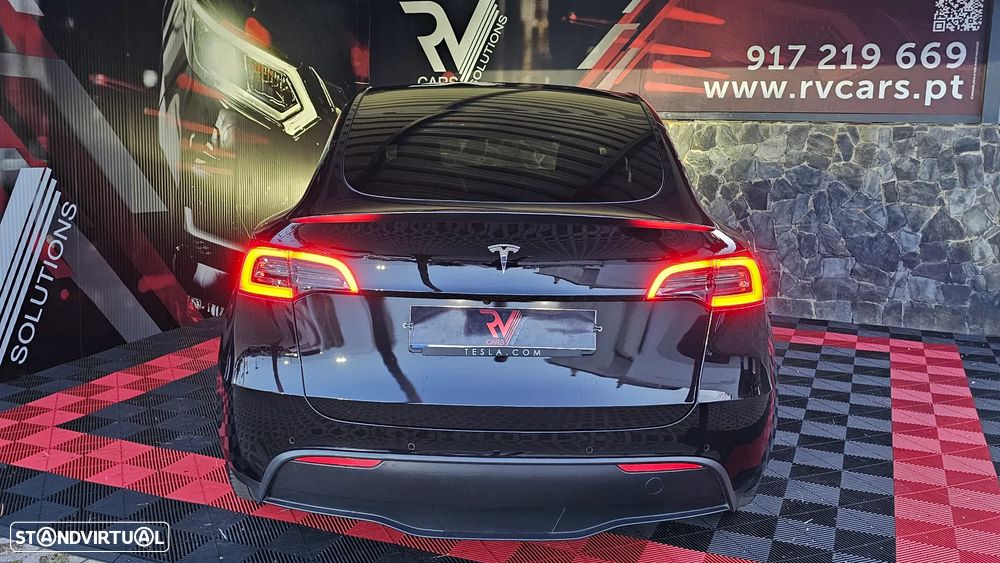Tesla Model Y Performance Dual Motor AWD - 51