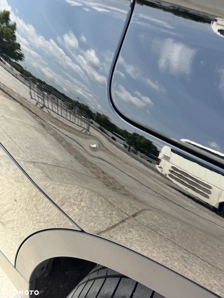 BMW X1 sDrive18i - 16