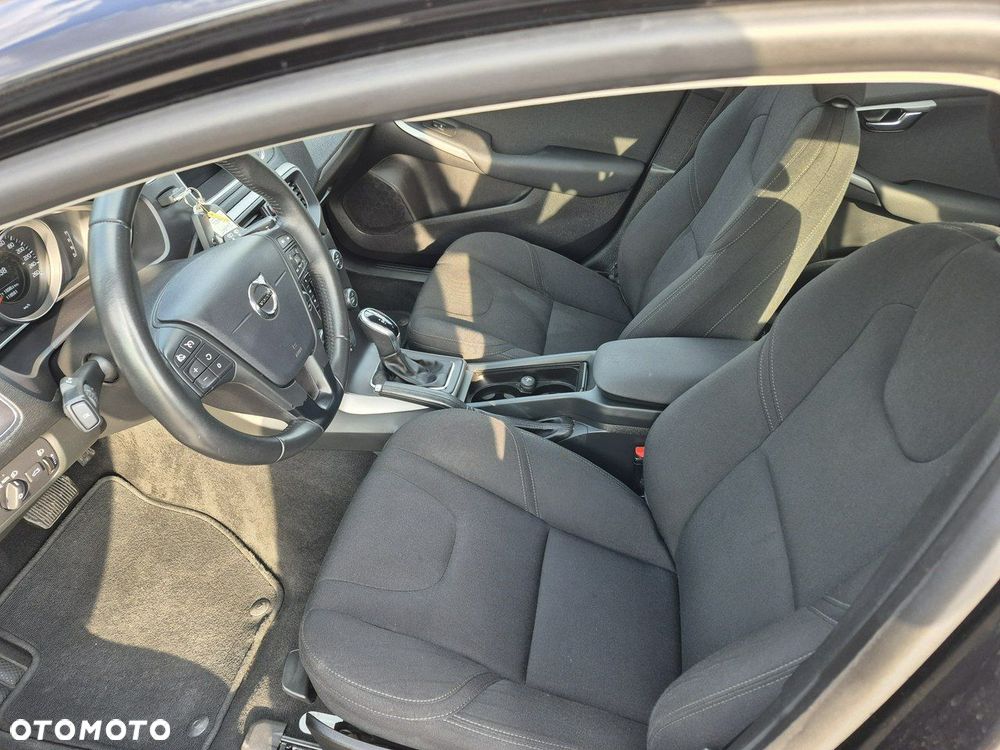 Volvo V40 - 9