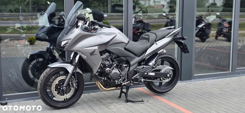 Honda CBF - 23