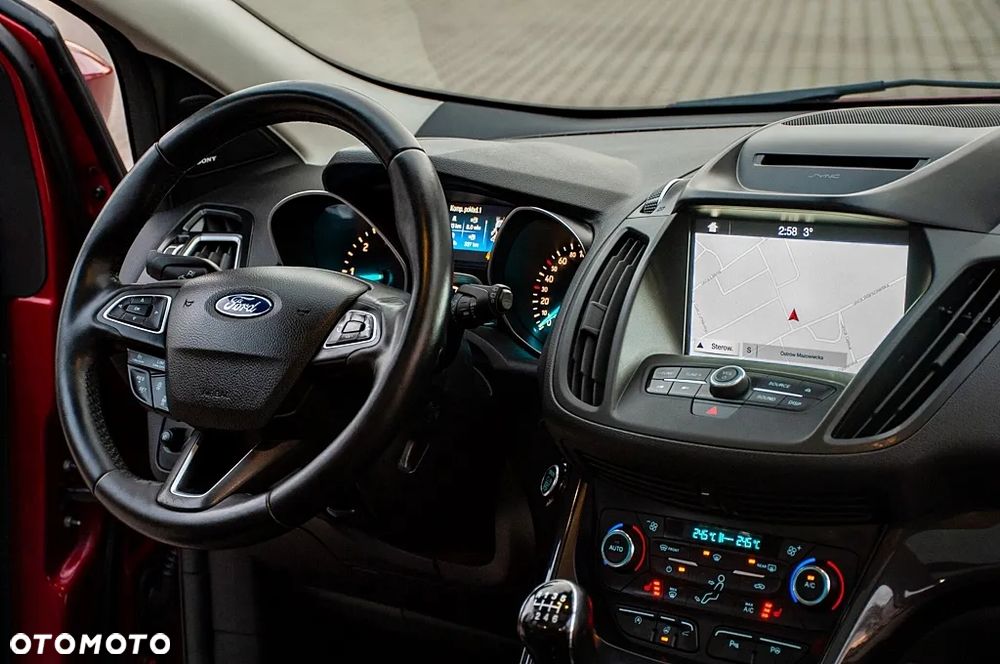 Ford Kuga 2.0 TDCi 4WD Titanium Plus - 26