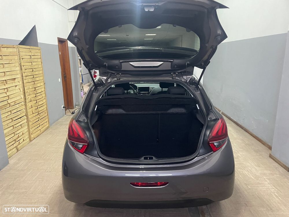 Peugeot 208 PureTech 82 Start & Stop Active - 10