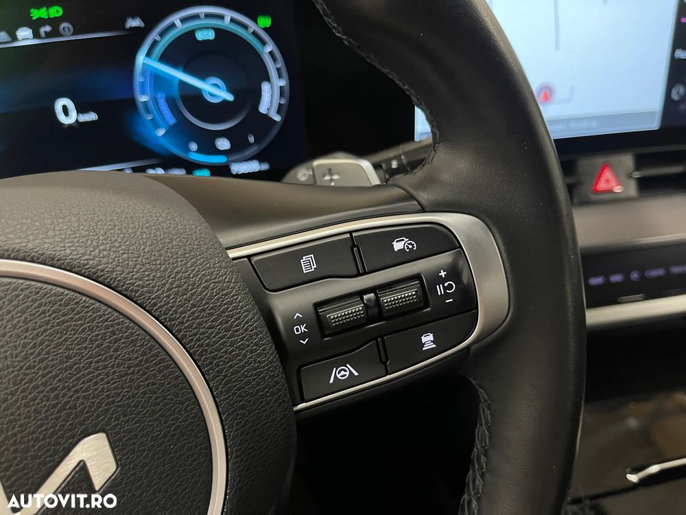 Kia Sportage 1.6 T-GDI HEV 6AT 4x2 GT Line - 24