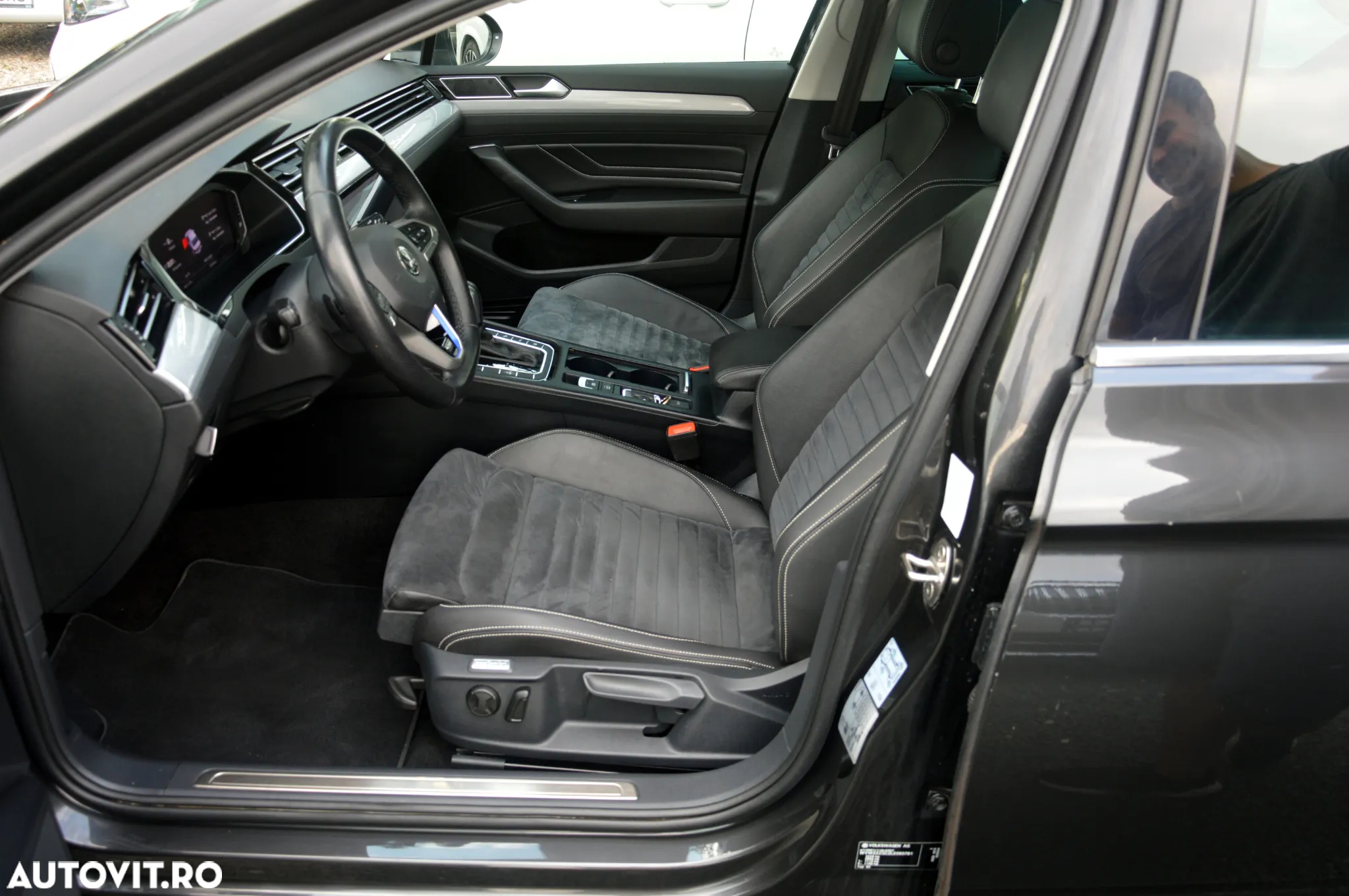 Volkswagen Passat 1.4 TSI Plug-In-Hybrid DSG GTE - 24