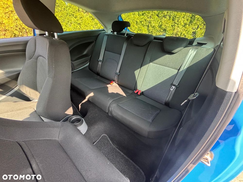 Seat Ibiza 1.4 16V Reference - 21