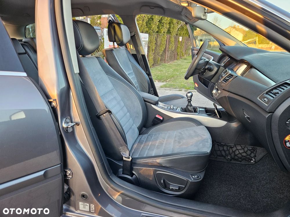 Renault Laguna 2.0 dCi Bose Edition ESM - 29