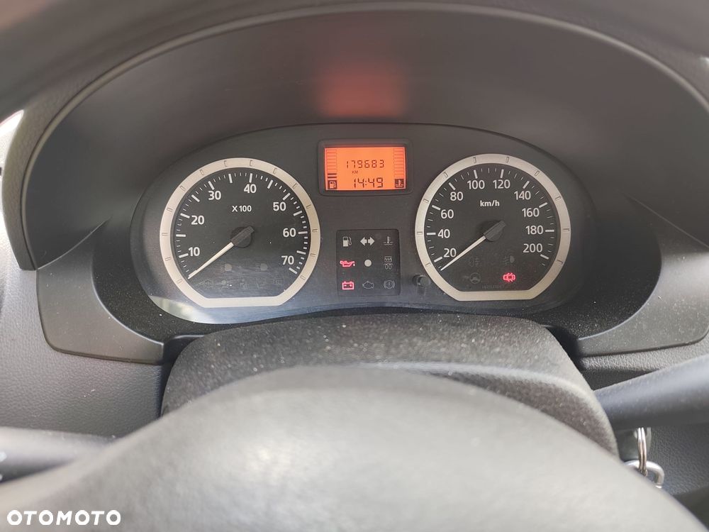 Dacia Logan - 1