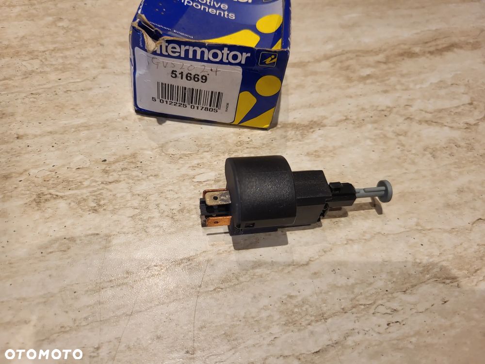 Włącznik świateł hamulca OPEL ASTRA G, ASTRA G/KOMBI, VECTRA B, ZAFIRA A; SAAB 9-3, 9-5 10.95-12.09 - 3