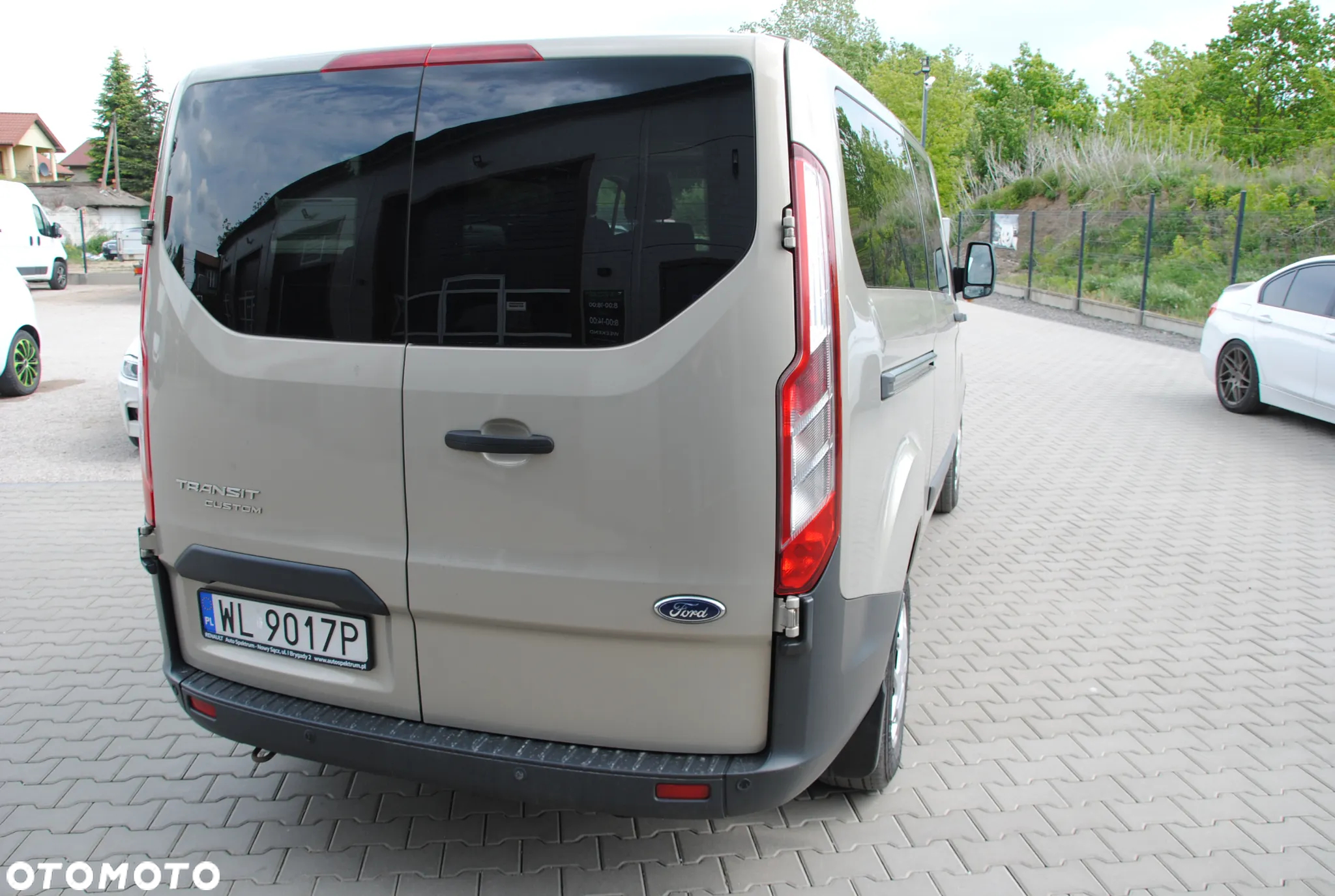 Ford Transit Custom 310 L2H1 Limited - 4