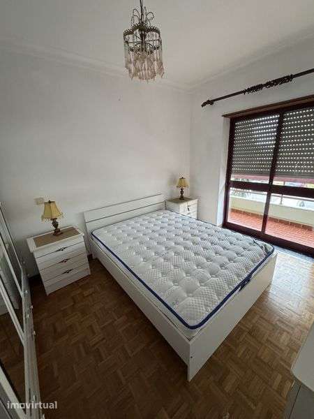 Apartamento T2 para arrendamento a dois passos da praia - Grande imagem: 5/6