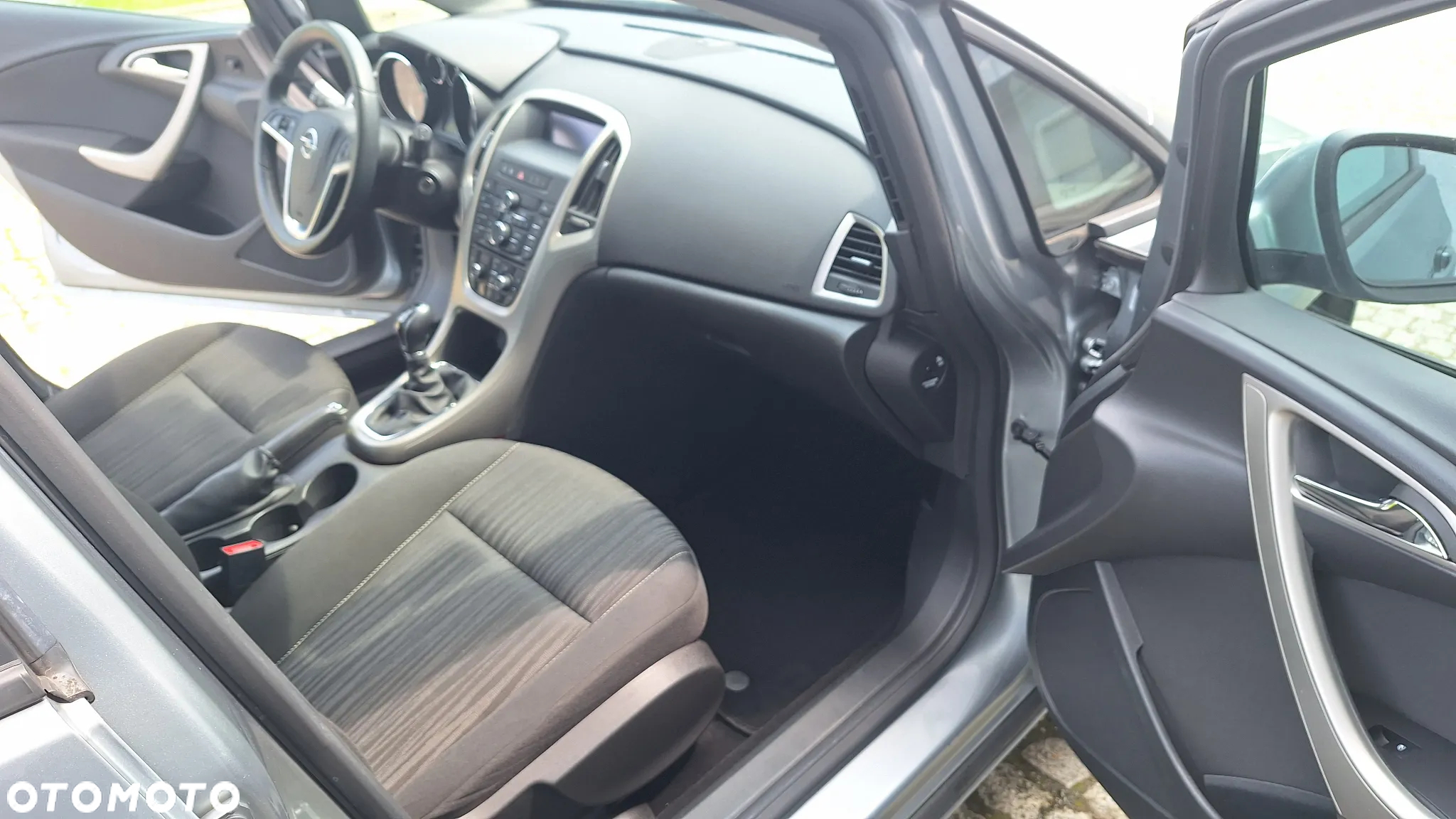Opel Astra 1.4 Selection - 9