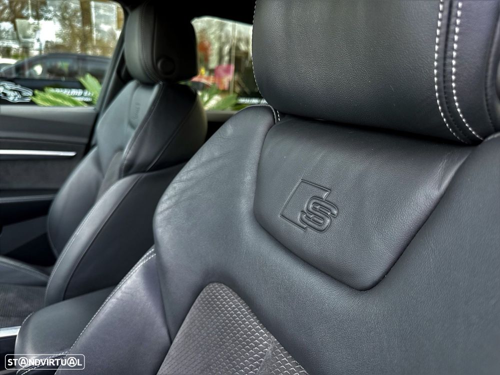 Audi e-tron 55 quattro S line - 20