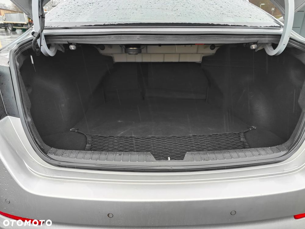 Kia Optima 1.7 CRDi XL - 28