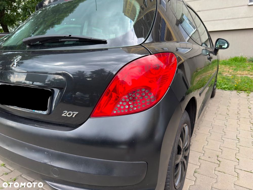 Peugeot 207 90 HDi FAP (Blue Lion) Urban Move - 6