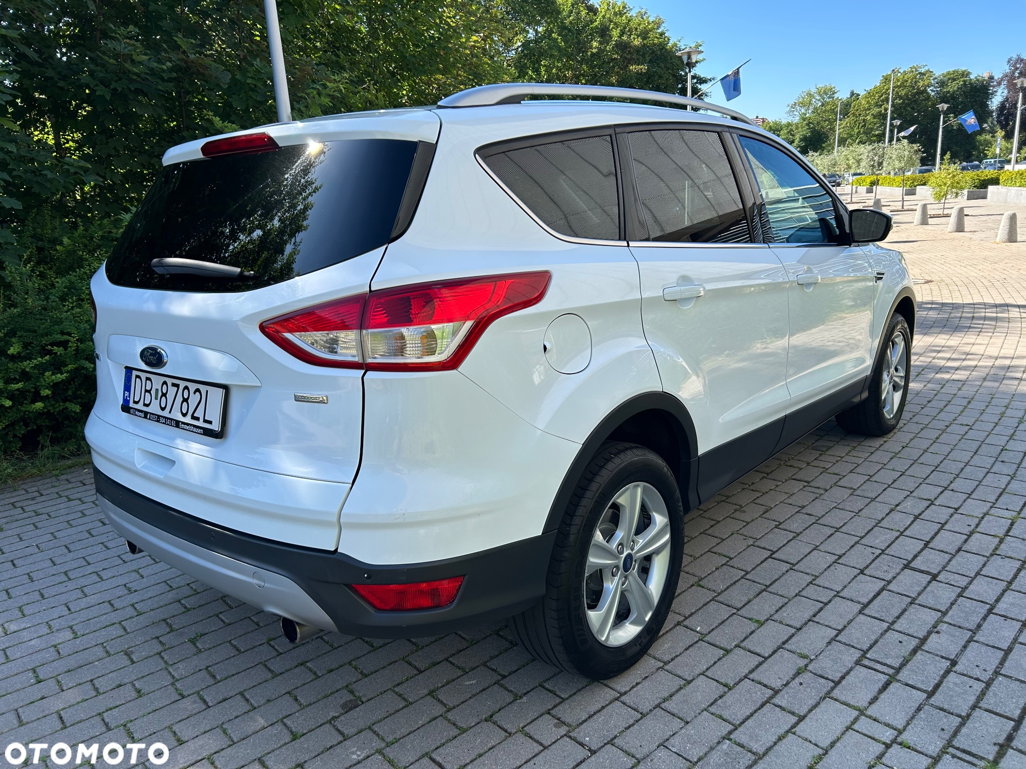 Ford Kuga 1.5 EcoBoost 2x4 Titanium - 8